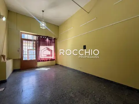 Local en Alquiler en Jose Leon Suarez, $ 350.000