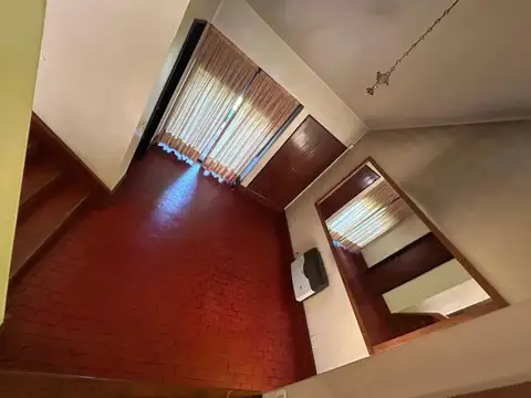 Casa en Alquiler de 3 dormitorios