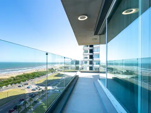 Departamento en Venta en Playa Brava, USD 1.350.000
