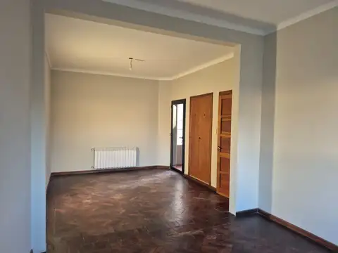 Oficina en Alquiler en Zona Centro, $ 800.000