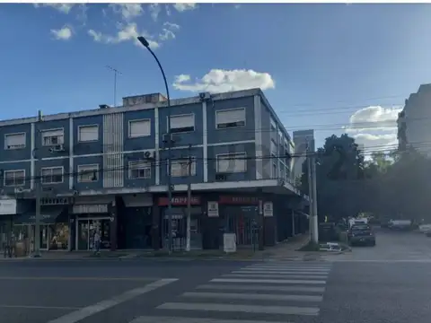 VENTA Muñiz local comercial 45 m2