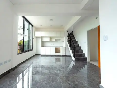 Depto Tipo Casa en Venta A Estrenar