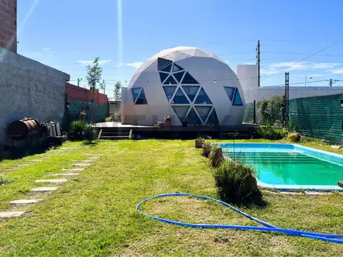 Venta Domo tipo casa con Pileta en Capitán Bermúdez