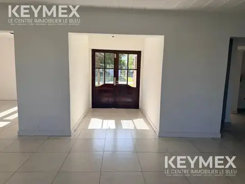 Casa 6 ambientes con 3 baños
