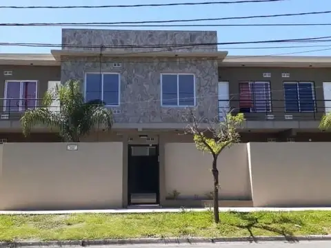 Venta. San Miguel. Departamento a estrenar 3 amb con cochera