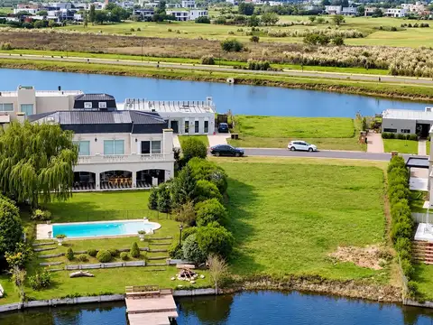 Casa en Venta en San Sebastián, USD 560.000