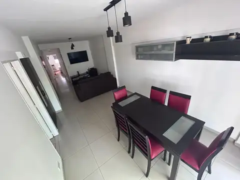 VENTA Semipiso 3 amb - balcón- impecable- Paternal