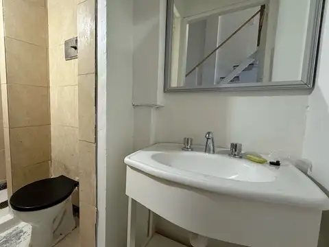 Depto Tipo Casa en Venta en Villa del Parque, USD 58.000