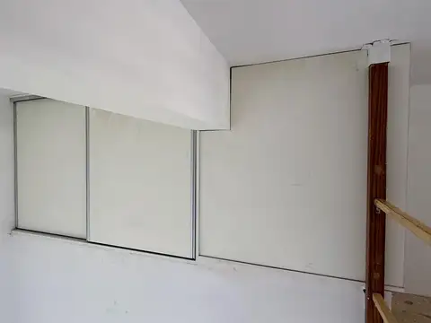 Depto Tipo Casa 2 ambientes con 1 baño