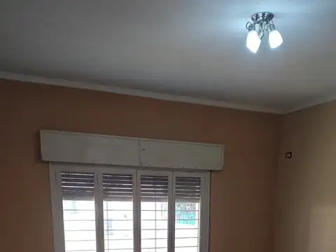 Casa en Alquiler en Capitán Bermudez, $ 650.000