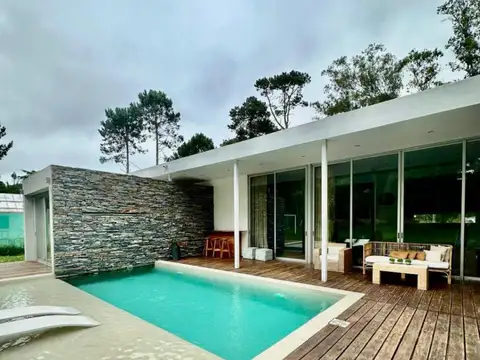 Casa en alquiler en Pinares