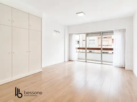 Departamento 1 Amb Reciclado Balcon Plaza Colon