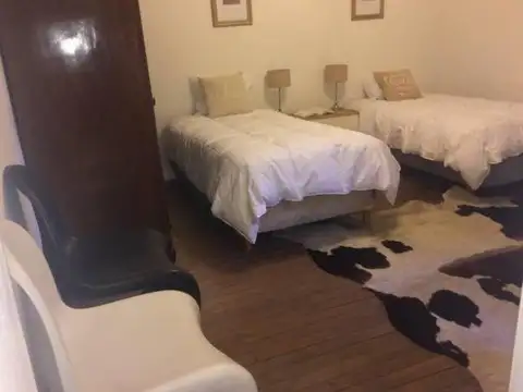 Depto Tipo Casa en Venta de 5 ambientes