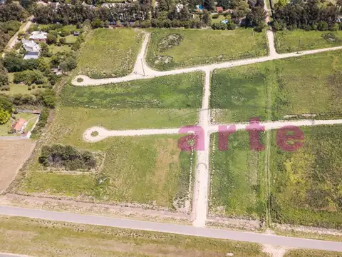 Terreno en venta en hosteria sur lujan con gas natural y asfalto sin expensas