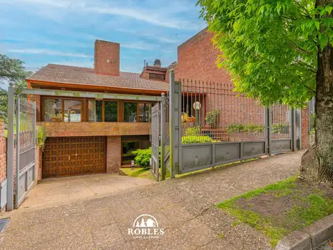 Importante Chalet en el excelente barrio Stella Maris