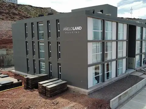 Añelo Land, Añelo - Ruta 7