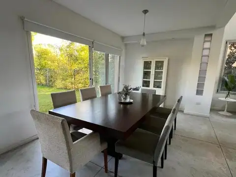 Casa en Venta al Oeste