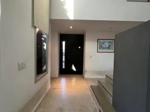Casa en Venta en Countries y Barrios Cerrados en Tigre, USD 285.000
