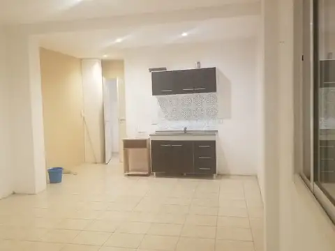 PASAJE LACROZE 800, Piso 2