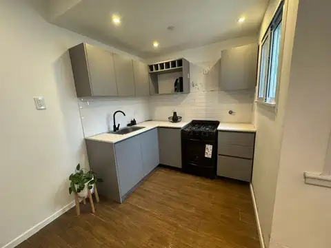 Depto Tipo Casa en Venta en La Perla Sur, USD 79.000