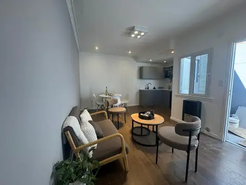 VENTA PH 2 AMBIENTES RECICLADO LA PERLA