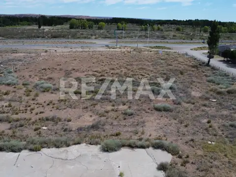 VENTA LOTE 5553 m2 sobre Ruta 22
