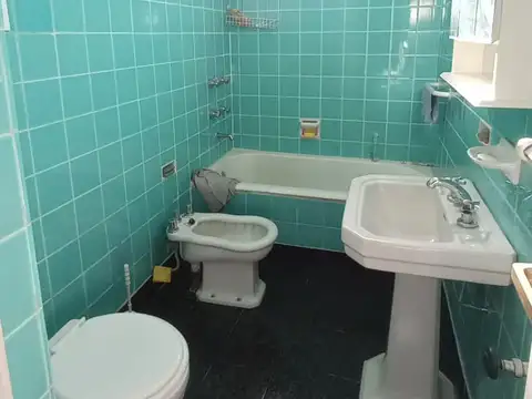 DEPARTAMENTO DE 3 AMB CON PATIO
