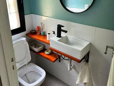 Casa 3 ambientes con 2 baños