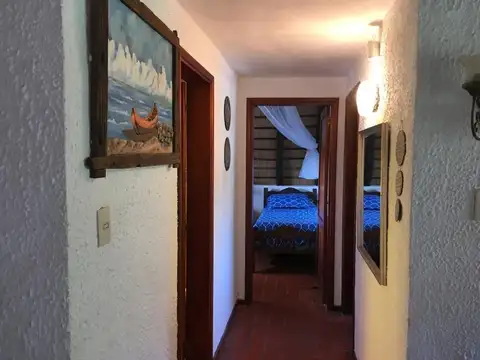 Alquiler tamporal casa 4 dormitorios- Marly
