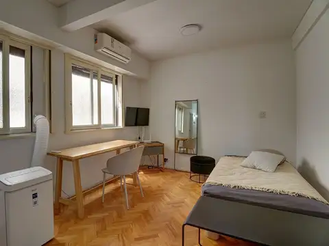 MONOAMBIENTE-VENTA-PARQUE CENTENARIO -LUMINOSO