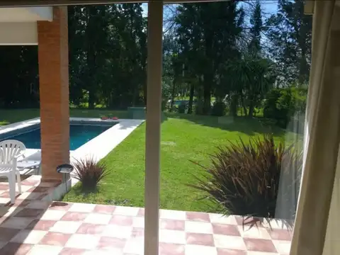 Casa en Venta al Este