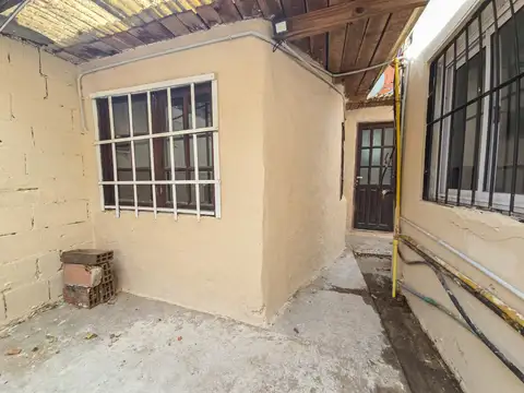 Mariano Acosta y Rivadavia