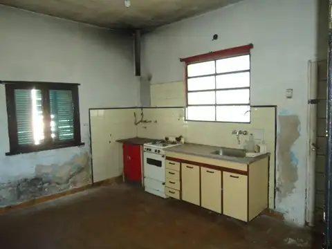 VENTA DE CASA EN BURZACO APTA CRÉDITO HIPOTECARIO.