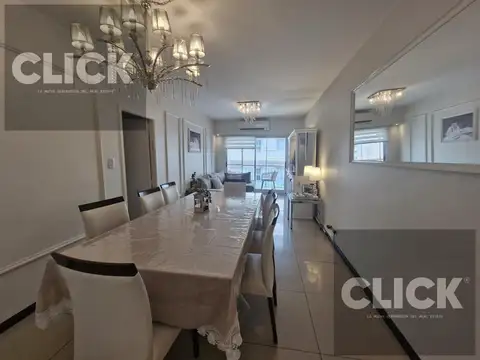 Departamento en venta 4 ambientes con dependencia comedor diario al frente