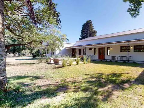 Estancia Santa Angela, Ruta Provincial 11, km 40 100