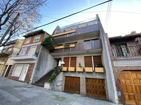 Venta PH 4 ambientes con cochera doble