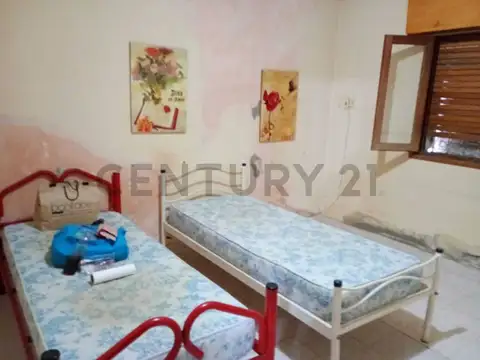 OPORTUNIDAD Casa de 107 m2 cubiertos a RECICLAR en Rio Cuarto
