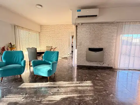 Departamento en venta – Piso completo en planta alta | Excelente estado