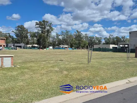 Venta de terreno en Barrio Santa Sofía, Pilar del Este