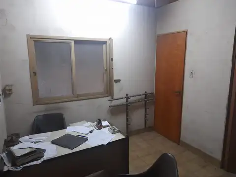 Galpon de 150 m² en Zona Industrial