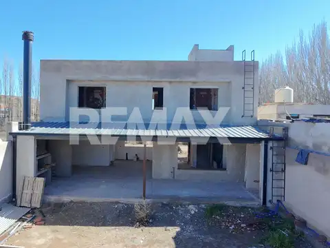 EN VENTA CASA A ESTRENAR LA CONSUELO CENTENARIO