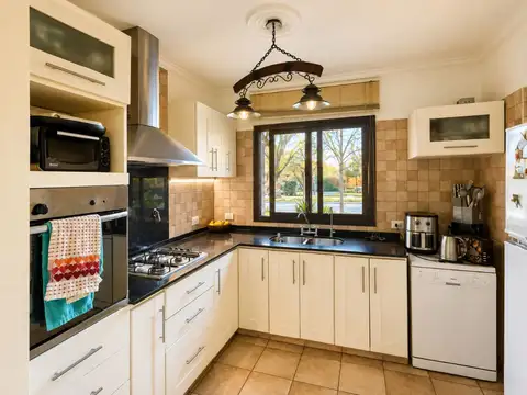 Casa en Venta en Rodeo de la Cruz, USD 200.000
