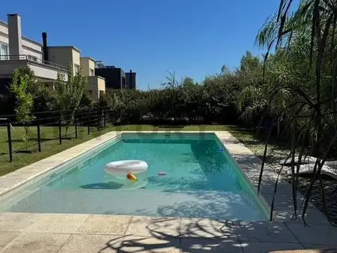 Casa en Venta en Puertos - Barrio Ceibos, USD 390.000