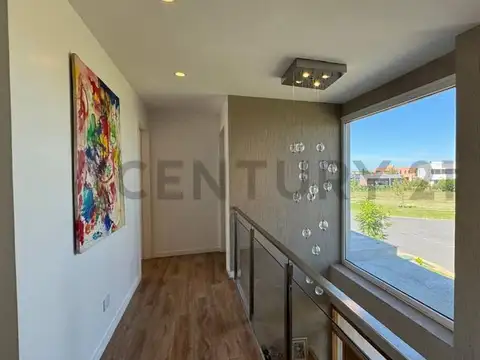 CASA DE 5 AMBIENTES - BARRIO CEIBOS PUERTOS DEL LAGO