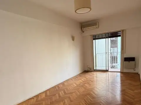 Departamento de 2 ambientes con balcon