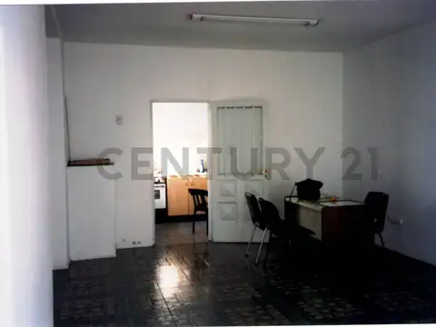 Casa 2 ambientes con 1 baño