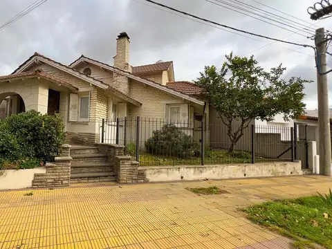 Depto Tipo Casa en Venta de 4 ambientes