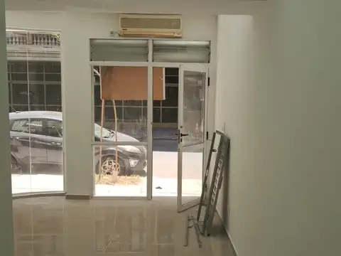 Local en Alquiler en Barrio Norte, $ 1.000.000