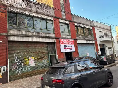 EXCELENTE GALPON 1600 M 2 CUADRAS DE MAIPU