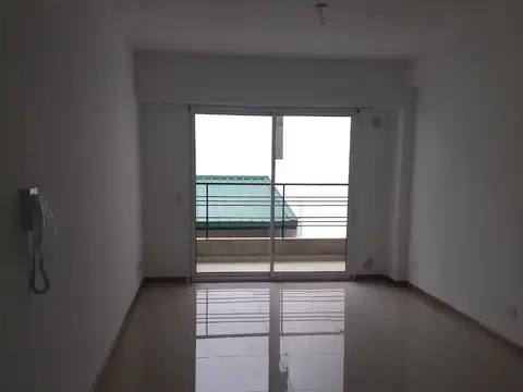 HERMOSO MONOAMBIENTE CENTRICO